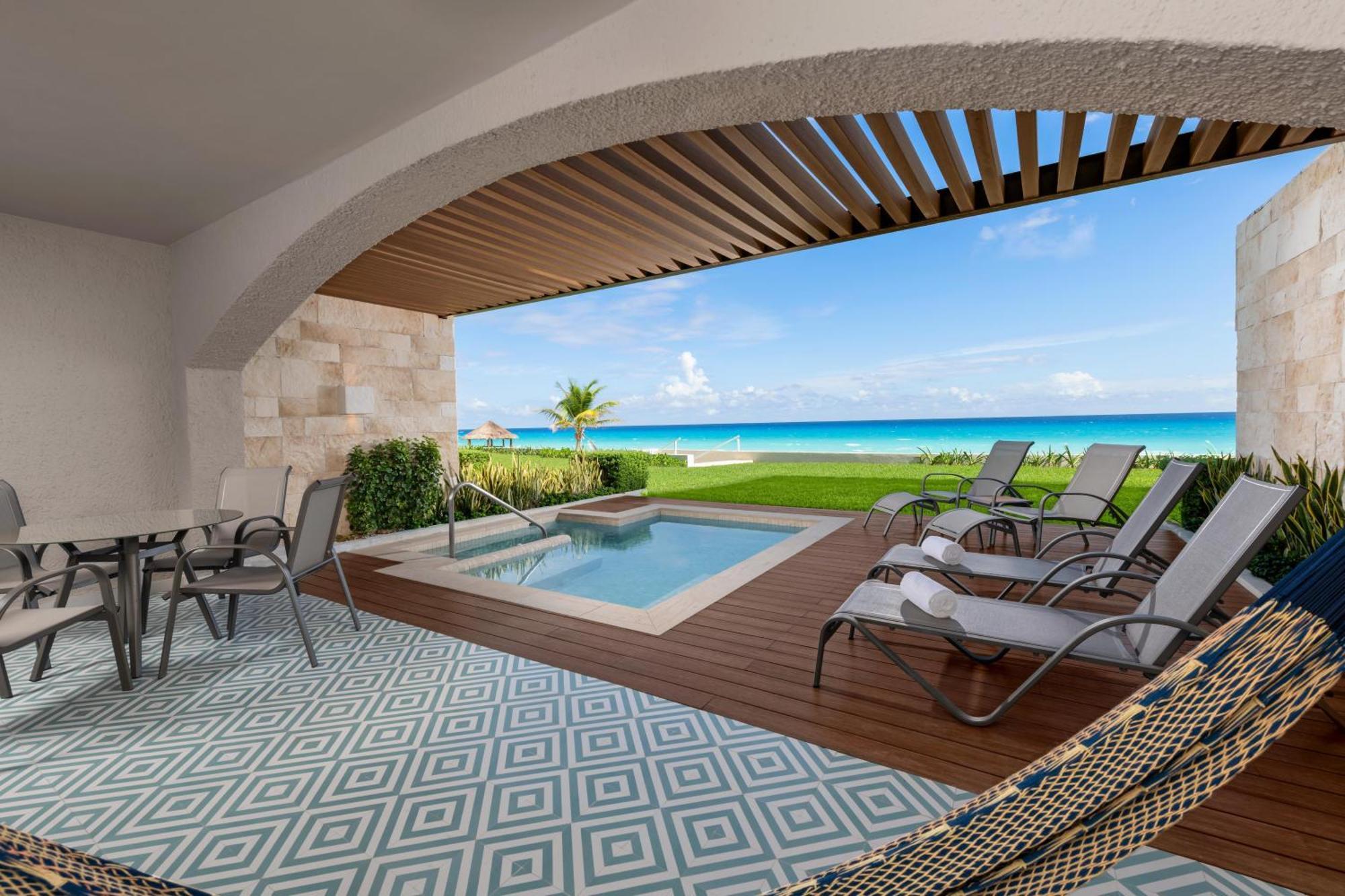 Enclave Beachfront King Room with Two Murphy Beds,1758337023:JPEG
