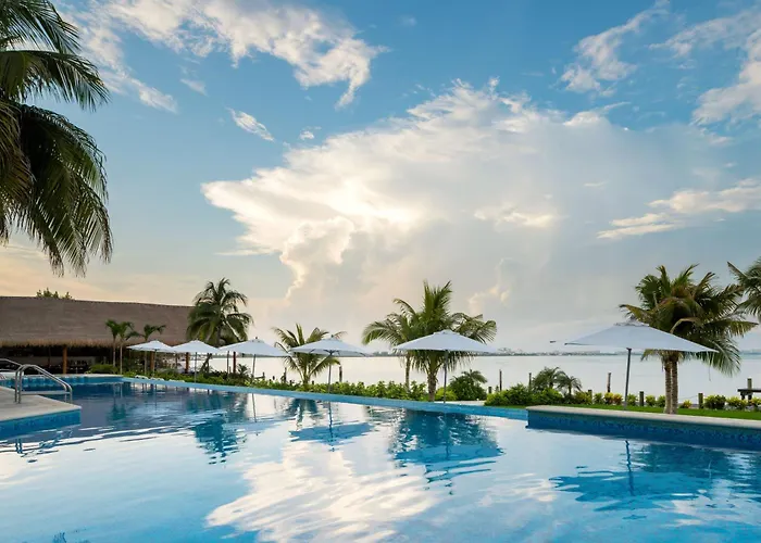 Golf hotel: Real Inn Cancun