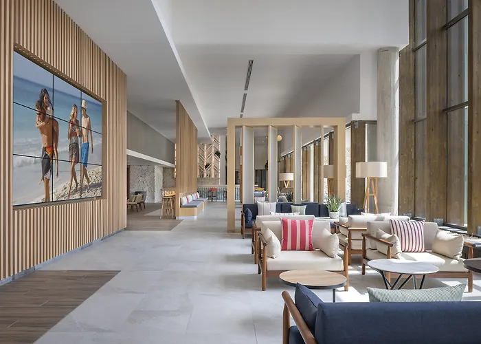 Hotels Close to Airport Catalonia Grand Costa Mujeres All Suites & Spa