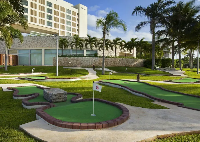 The Westin Lagunamar Ocean Resort Villas & Spa Cancun