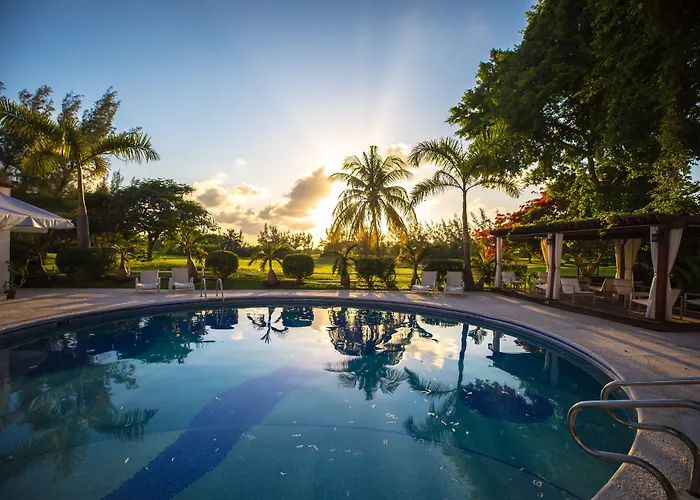  Las Gaviotas & Suites